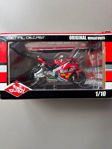 Guiloy Honda Motor - Schaal 1:10 beschikbaar voor biedingen
