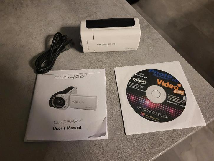 DVC 5227 videocamera, Audio, Tv en Foto, Videocamera's Digitaal, Zo goed als nieuw, Camera, Geheugenkaart, Overige merken, Minder dan 8x