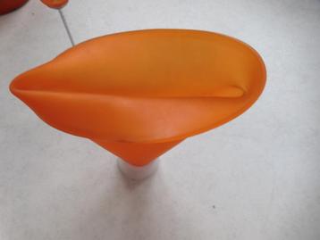 Dutch Design 'Amazing VASE ' Oranje beschikbaar voor biedingen