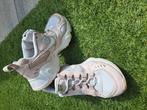 Nike Air schoenen roze met wit maat 37, Gebruikt, Meisje, Schoenen, Ophalen of Verzenden