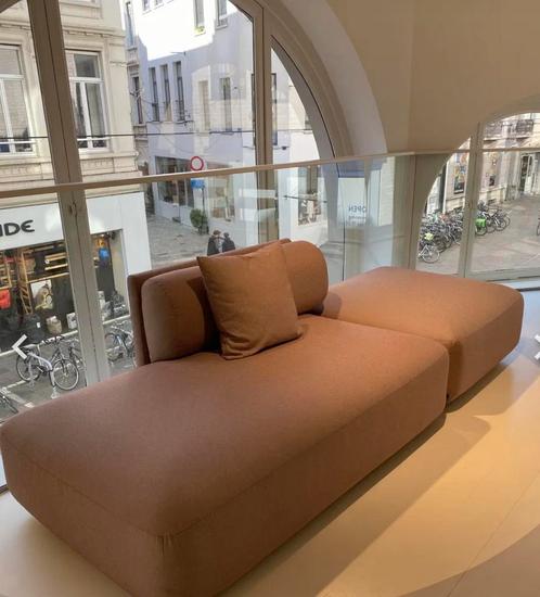 Fest Amsterdam design bank., Huis en Inrichting, Banken | Sofa's en Chaises Longues, Zo goed als nieuw, 200 tot 250 cm, 75 tot 100 cm