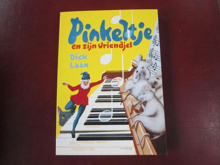 7 x Pinkeltje, door Dick Laan, Boeken, Kinderboeken | Jeugd | onder 10 jaar, Zo goed als nieuw, Fictie algemeen, Ophalen of Verzenden