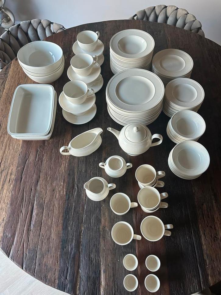 Wedgwood Windsor Compleet Servies, Huis en Inrichting, Keuken | Servies, Compleet servies, Wedgwood, Aardewerk, Ophalen of Verzenden