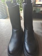 Mooie LEREN dames boots, Ophalen, Zo goed als nieuw, Zwart