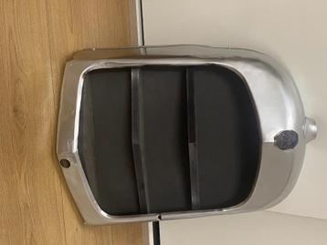 Grill oldtimer 10 hp voor miniatuur auto,oldtimer beschikbaar voor biedingen