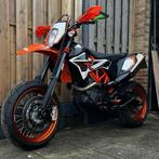 KTM 690 SMC R - 35KW, Motoren, Particulier, 690 cc, Minimaal motorrijbewijs A2, 1 cilinder