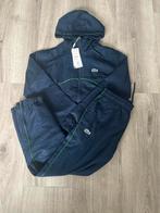 Lacoste Trainingspak Kids - Maat 10 jaar, Kinderen en Baby's, Kinderkleding | Maat 176, Ophalen of Verzenden, Nieuw, Jongen of Meisje