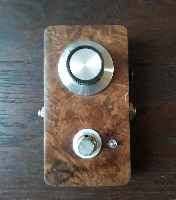 Meathead Dark (clone) silicon based fuzz pedal, Muziek en Instrumenten, Effecten, Zo goed als nieuw, Distortion, Overdrive of Fuzz