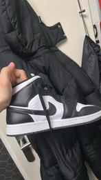 Gloednieuwe zwart witte jordan 1’s, Ophalen of Verzenden, Zo goed als nieuw, Jongen of Meisje