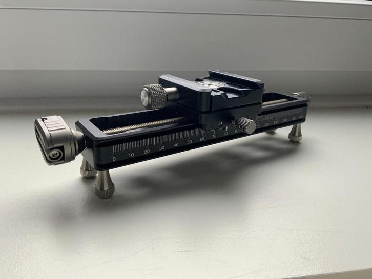 Macro focusing rail Model NM-180, Audio, Tv en Foto, Fotografie | Statieven en Balhoofden, Nieuw, Overige typen, Minder dan 150 cm