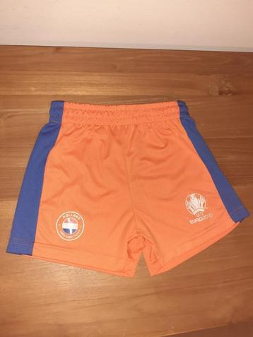 Voetbal Broek Ned / Oranje Mt 98-104  beschikbaar voor biedingen