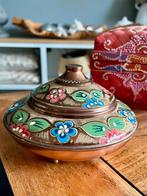 Goudkleurig metalen schaaltje met bloemen, Ophalen of Verzenden