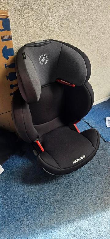 Maxi cosi z.g.a.n. beschikbaar voor biedingen