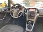 Opel Astra 1.4 Turbo Blitz | Navi + Clima + Cruise nu €6.9, Auto's, Voorwielaandrijving, Stof, 4 cilinders, 700 kg