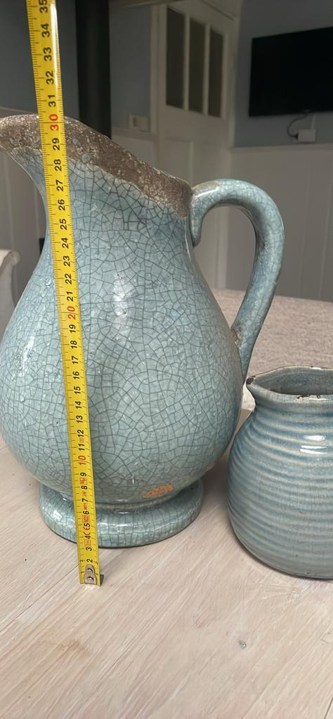 Twee blauw/groene aardewerk kruiken, Ophalen of Verzenden