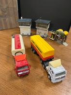 Gebouwen en opleggers passend bij HO, Hobby en Vrije tijd, Modeltreinen | H0, Ophalen of Verzenden, Gelijkstroom of Wisselstroom