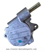 VACUUMPOMP/ ONDERDRUKPOMP Mercedes Kompressor motor m111 a11, Ophalen of Verzenden, Gebruikt