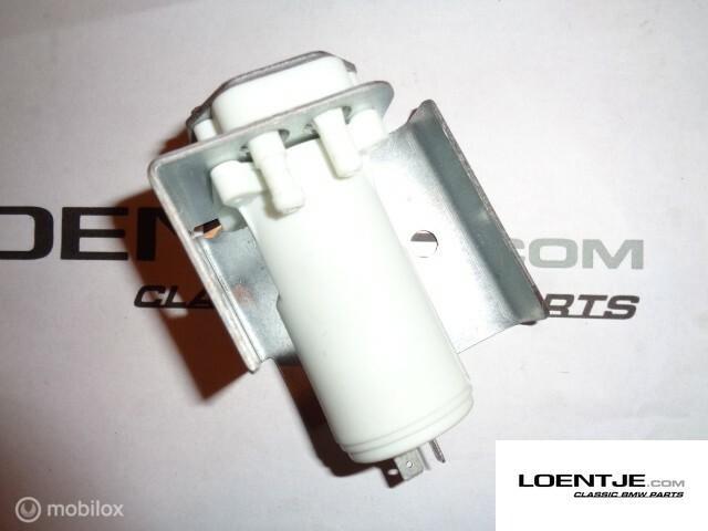 nieuwe ruitenwis vloeistof pomp bmw 02 e3 e9 e12, Auto-onderdelen, Ruiten en Toebehoren, BMW, Gebruikt, Ophalen of Verzenden