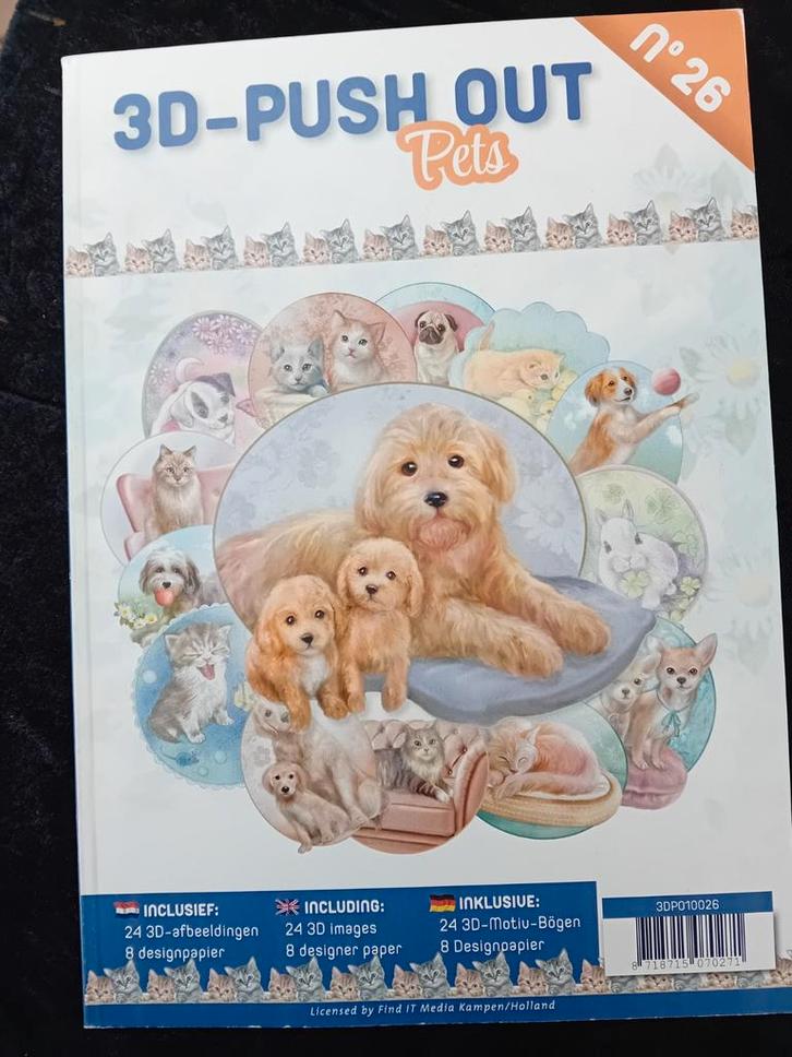 3d pushout / uitdrukvellen boek, Hobby en Vrije tijd, Kaarten | Zelf maken, Overige typen, Overige thema's, Ophalen of Verzenden