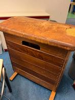 Gym kast, Sport en Fitness, Turnen, Ophalen of Verzenden, Gebruikt, Bruin, Materiaal