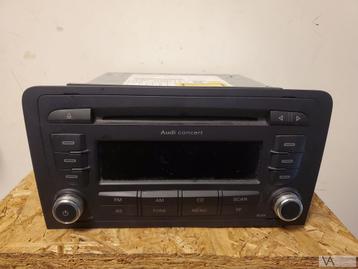 Audi A3 8p 2008 - 2013 radio cd speler 8p0035186ab €30 beschikbaar voor biedingen