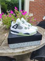 Jordan 4 Seafoam Maat 42 - Nieuwstaat!, Wit, Ophalen of Verzenden, Jordan, Sneakers of Gympen