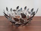 Metalen Fruitschaal met Bladmotief, Overige materialen, Schaal, Rond, Nieuw