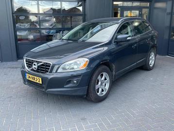Volvo XC60 2.4D AWD Kinetic |NAP | AWD beschikbaar voor biedingen