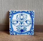 Oude blauwwitte tegel - tulp, Antiek en Kunst, Ophalen of Verzenden