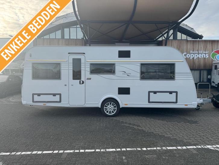 Tabbert Cazadora 550 E 2025 MEGA KORTING € 5630,-!!, Caravans en Kamperen, Caravans, Bedrijf, tot en met 4, 1250 - 1500 kg, Standaardzit