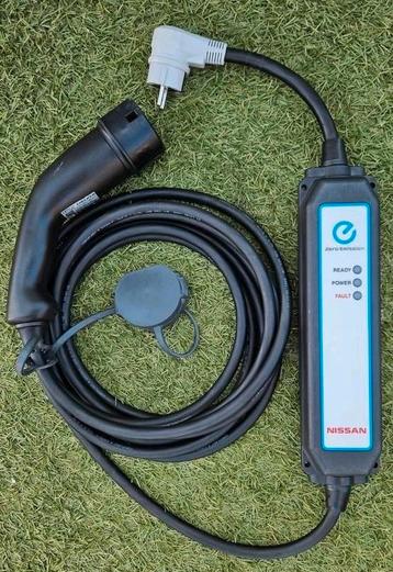 Nissan Renault thuislader EV PHEV charger laadkabel type 2 beschikbaar voor biedingen