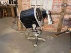 Vintage Groot Theaterspot Spotlight Industrieel 1969 DDR, Ophalen, Gebruikt, Stoer vintage, 100 tot 150 cm