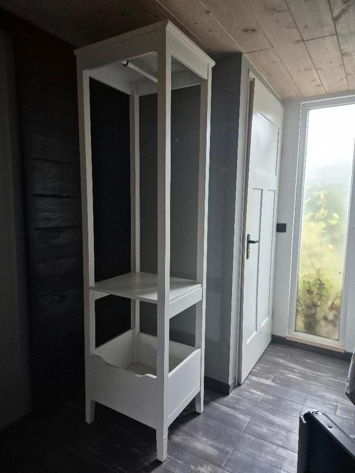 kleding kast, Huis en Inrichting, Kasten | Kledingkasten, Zo goed als nieuw, 200 cm of meer, 50 tot 100 cm, 25 tot 50 cm, Met plank(en)