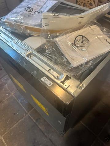 Nieuwe Juno Inbouw Vaatwasser beschikbaar voor biedingen