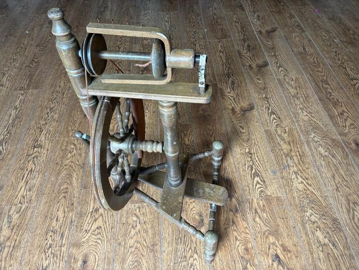 spinnewiel, Hobby en Vrije tijd, Spinnewielen en Spinnen, Niet werkend, Spinnewiel, Ophalen