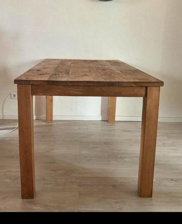 Eettafel pronto wonen teakhout z.s.m. beschikbaar voor biedingen