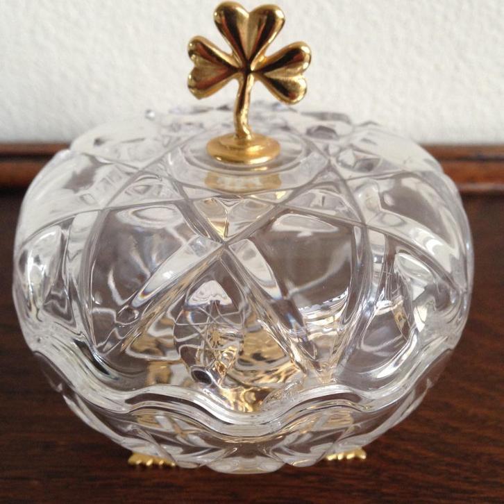 Killarney kristal schaaltje met deksel., Antiek en Kunst, Antiek | Glas en Kristal, Ophalen of Verzenden