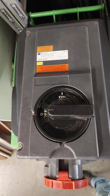 Wandcontactdoos 125A/5p 6h CEE ATEX Stahl beschikbaar voor biedingen