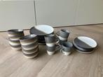 Siaki collection servies set, Ophalen, Zo goed als nieuw, Overige stijlen, Compleet servies