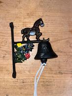 Nieuw in doos. Gietijzeren bel met paard., Ophalen of Verzenden, Zo goed als nieuw