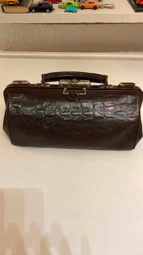 Vintage Dokterstas Bruin Krokodillenprint leer, Antiek en Kunst, Antiek | Kleding en Accessoires, Ophalen of Verzenden