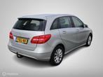 Mercedes B-klasse 180 123 PK H6 Navigatie Stoelverwarming Tr, Voorwielaandrijving, 65 €/maand, Stof, Gebruikt