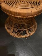 Pauwenstoel met beschadigingen, Huis en Inrichting, Stoelen, Ophalen, Gebruikt, Bruin, Riet of Rotan