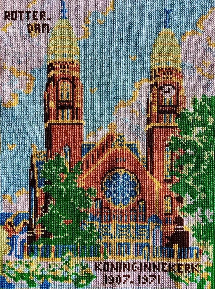 Borduurwerk, zijde, Koninginnekerk, Rotterdam, vintag, Hobby en Vrije tijd, Borduren en Borduurmachines, Ophalen