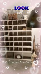 Oude vakkenkast oude woonaccessoires kasten koffers, Ophalen