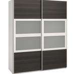 Ruime en stijlvolle kledingkast met schuifdeuren, Huis en Inrichting, Kasten | Kledingkasten, Ophalen, Zo goed als nieuw