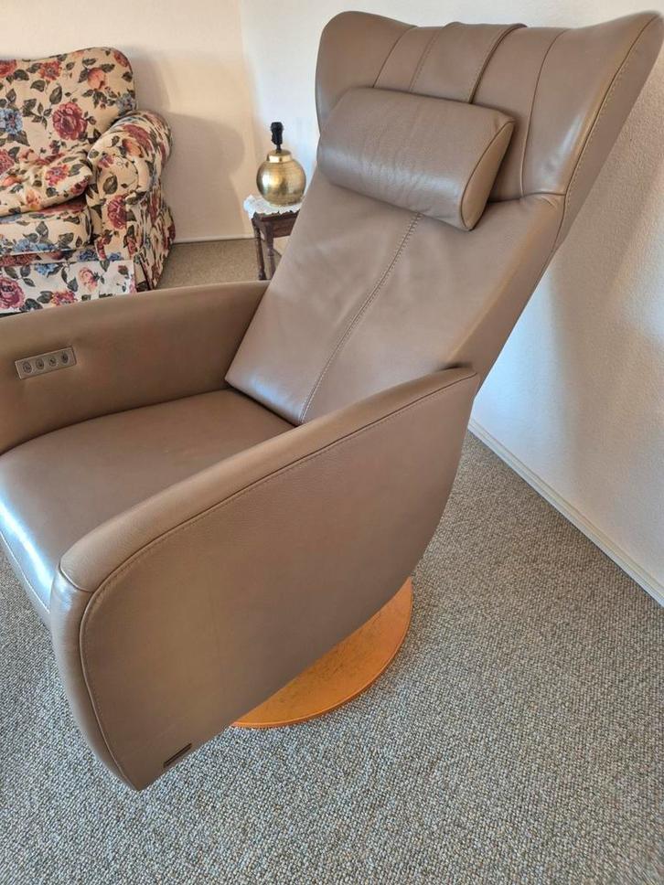 Relaxfauteuil van Prominent, Huis en Inrichting, Fauteuils, Gebruikt, Hout, Leer, Metaal, 50 tot 75 cm, 75 tot 100 cm, Ophalen