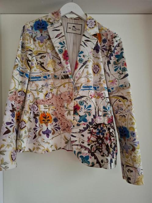 Blazer, ETRO MILANO, MAAT 42, Kleding | Dames, Jasjes, Kostuums en Pakken, Zo goed als nieuw, Jasje, Maat 42/44 (L), Overige kleuren