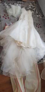 Mooie trouwjurk van Avenue t.w.v €1600, Maat 38/40 (M), Wit, Ophalen of Verzenden, Zo goed als nieuw