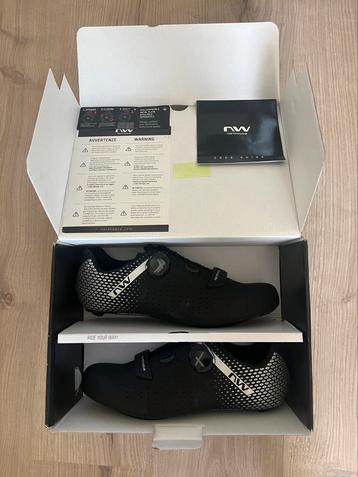 Northwave Core Plus 2 maat 43 - Black/Silver Road Shoes beschikbaar voor biedingen